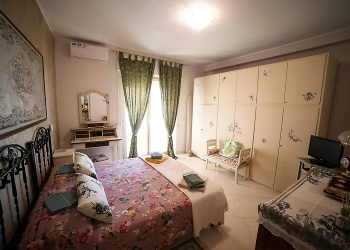 Duchessa Katia 3* Tropea